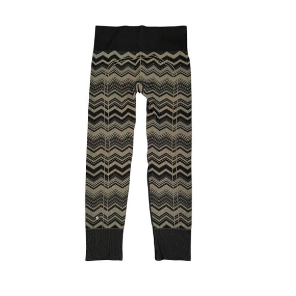 Lululemon "Ebb to Street" Leggings size 8 - Picture 2 of 4